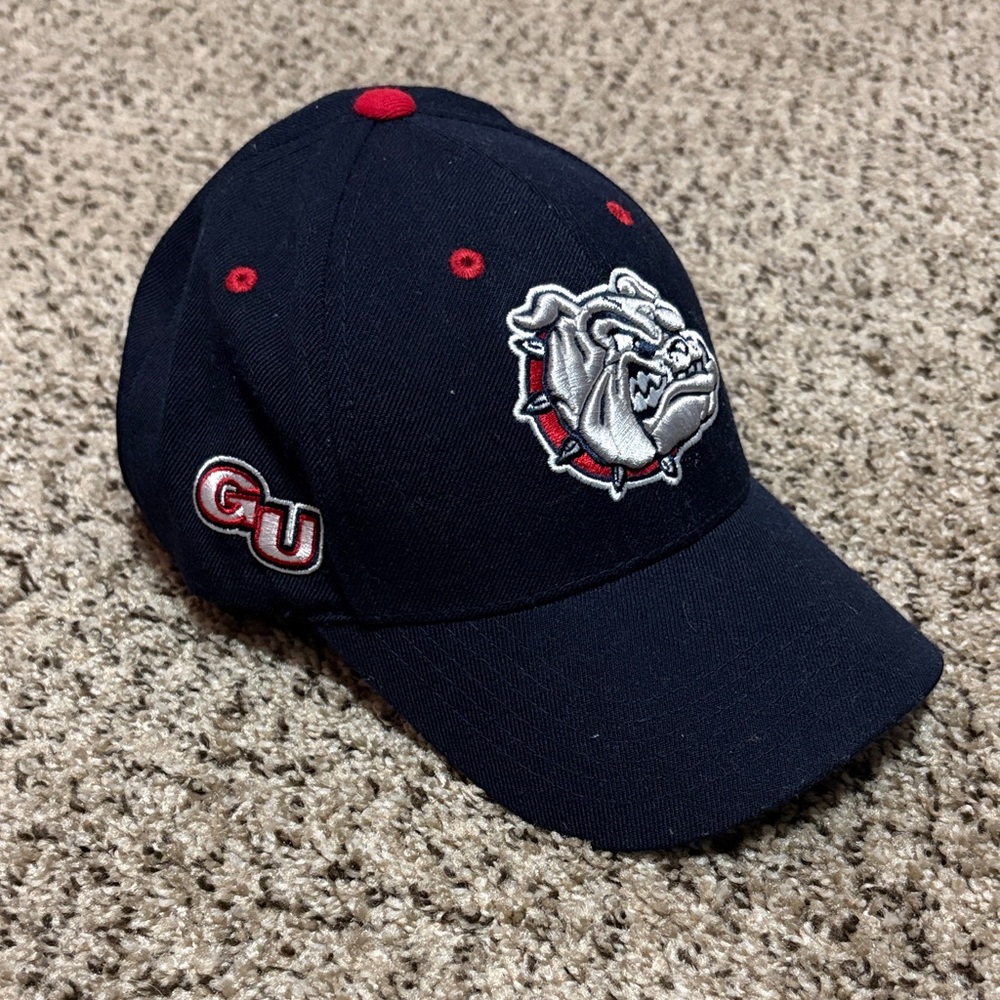 Gonzaga Bulldog Logo Navy Cap with Red Accents
